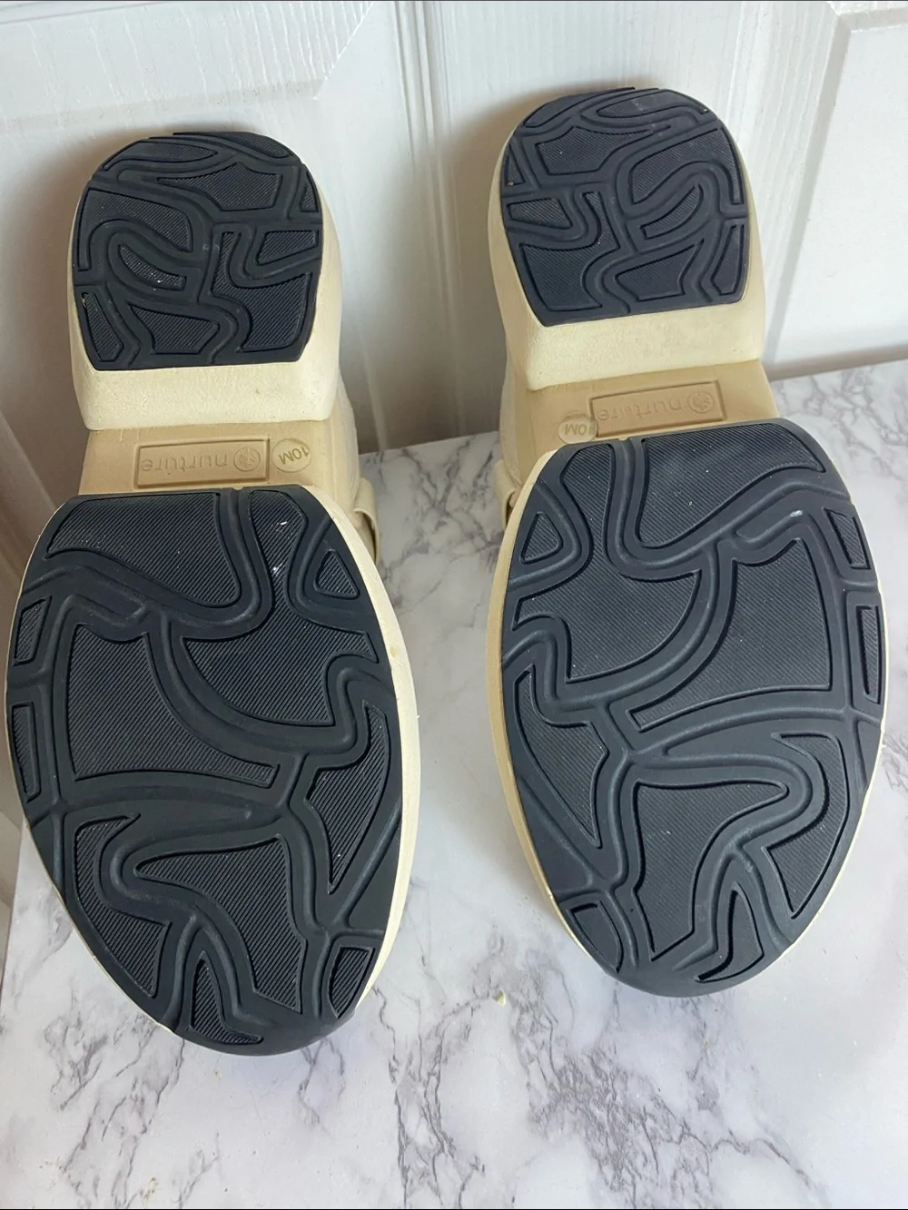 Nurture Dillion Beige Slip-On Platform Sneakers Camouflage Response Tech Size 10